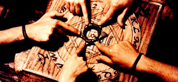 Ouija-board-by-riverblog via http://www.flickr.com/photos/riverblog/3228400896/
