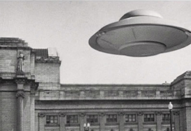 Night Shift Nurses and the Flying Saucer Men