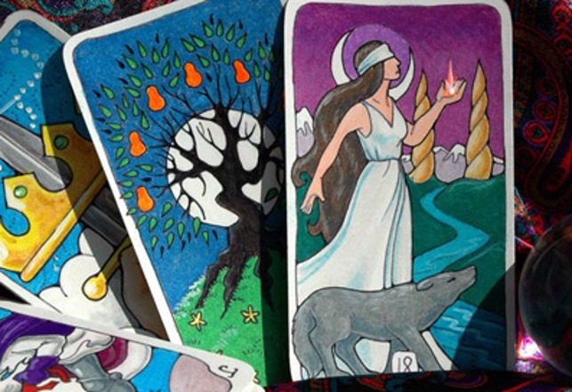 It’s All in the Cards: Tarot Reading and the Human Psyche