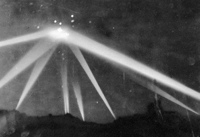 Rethinking the Great Los Angeles Air Raid of 1942