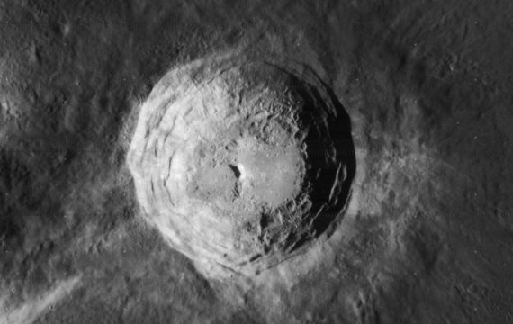 Aristarchus_crater