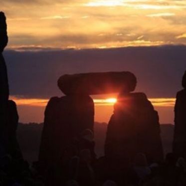 Will Structures Stop Stonehenge’s Summer Solstice Sunrises?