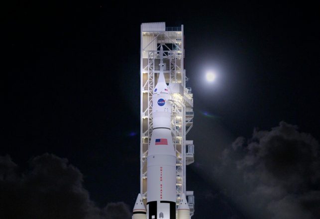 New NASA Rocket, the Largest Ever Made, May Carry Humans to Mars