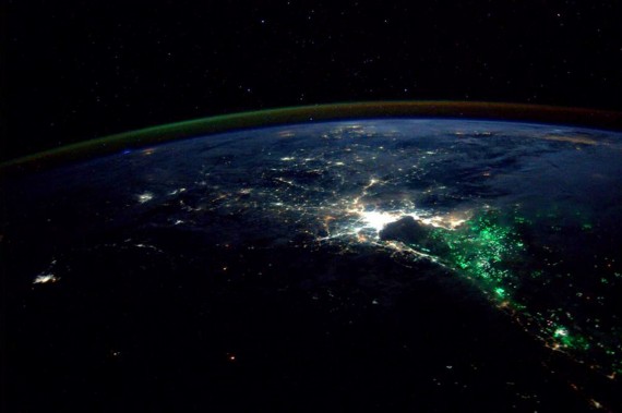 What Caused This Red Glow Over the Pacific Ocean?