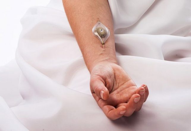 Vampire Jewelry Gets Its Power From Blood