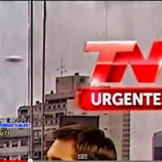 UFO Appears on News Channel Broadcast in Argentina