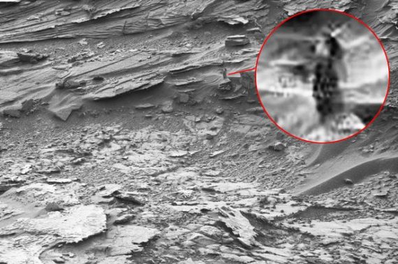 Magnified Woman on Mars 570x379