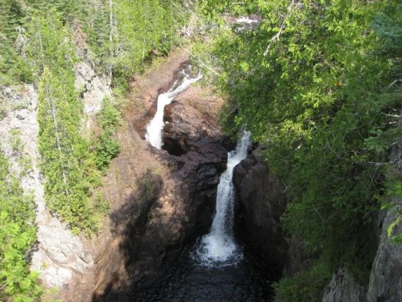 revealing the mystery behind minnesotas devils kettle falls 570x428