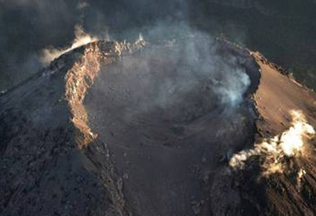 UFOs Over Guadalajara May Be Warnings of Colima Eruption