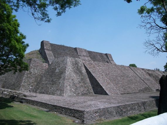 tenayuca pyramid 570x428