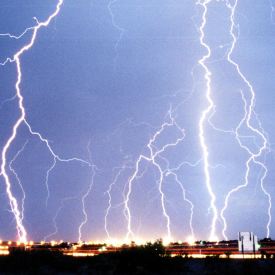 Does Lightning Have an ‘Electric’ Relationship With UFO Encounters?