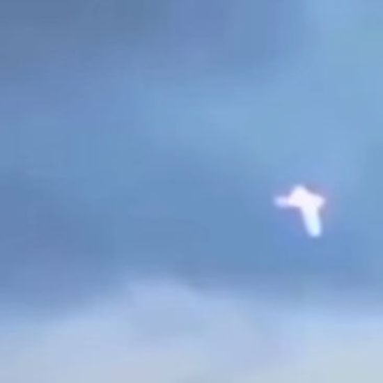 Cross-Shaped UFOs Are Being Reported Over War Zones