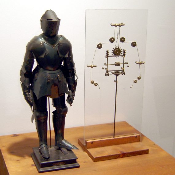 Leonardo Robot knight 570x570