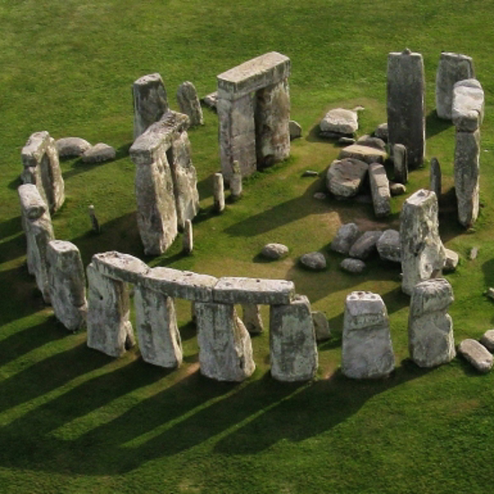 Archaeologists Feud Over Second-Hand Stonehenge Theory
