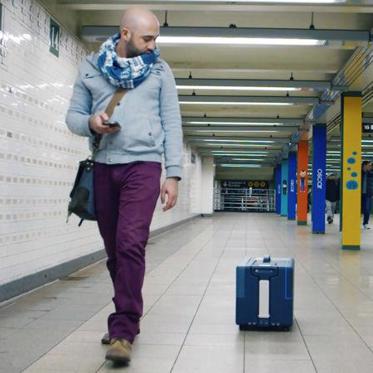 Luggage of the Future Delivers Itself to Your Plane or Room