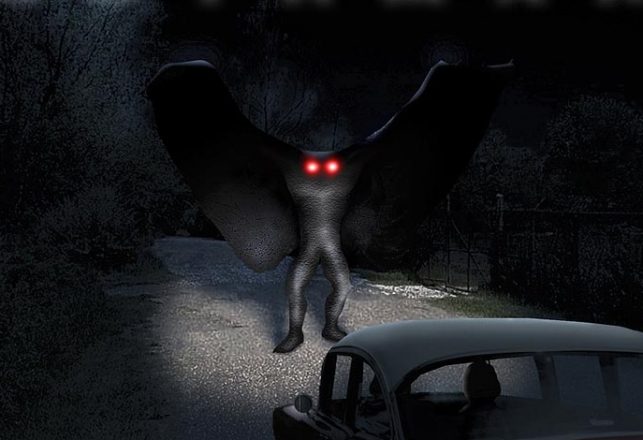 Blood Beast Terror Versus Mothman!