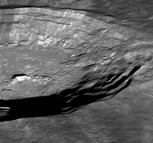 antoniadi crater 300x281