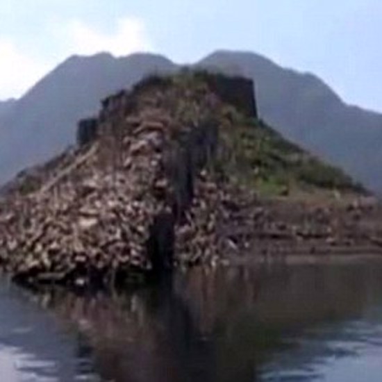 Lost Stretch of the Great Wall Rises Out of the Water