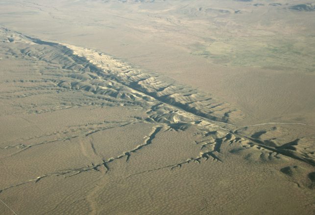 Sun and Moon Behind San Andreas Earthquake Mystery