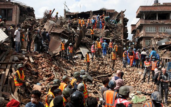 nepal earthquake 2 570x356