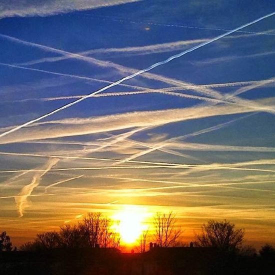 New Research Sheds Light On Chemtrail Theories