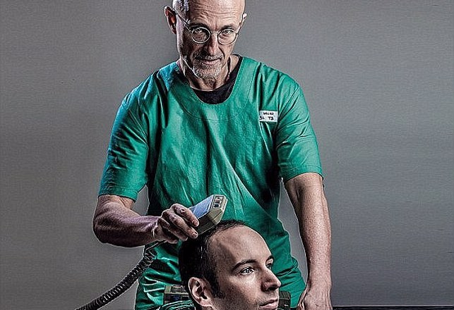 Surgeon Plans First Human Head Transplant