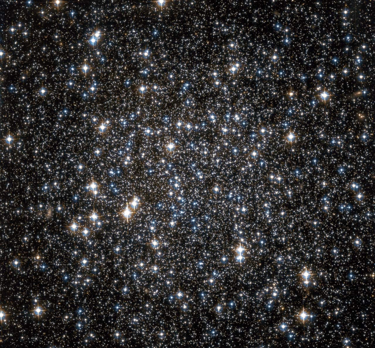 image 4177e NGC 6101