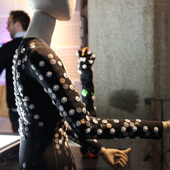 New “Skinterface” Suit Lets Your Body Feel VR Objects