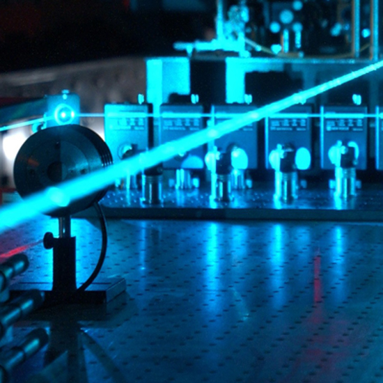 Lasers and Anti-Lasers Square Off In Bizarre Experiment