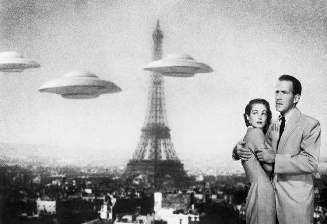 Survey Says Spotting UFOs Is Good For Your Sex Life