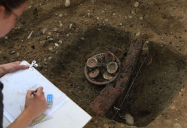 Evidence Of Ancient Cult Rituals Found At Roman Burial Site