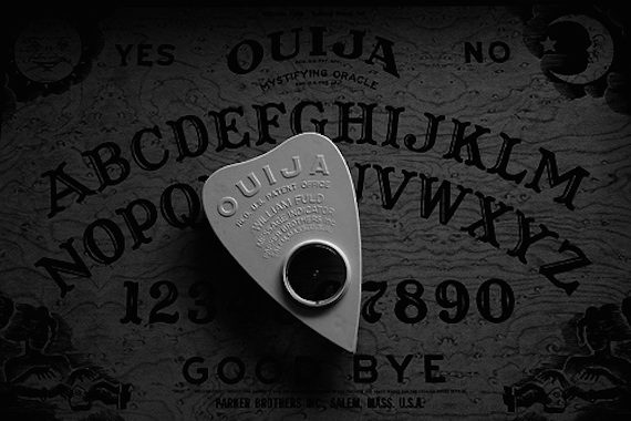 creepy-ouija-board-1