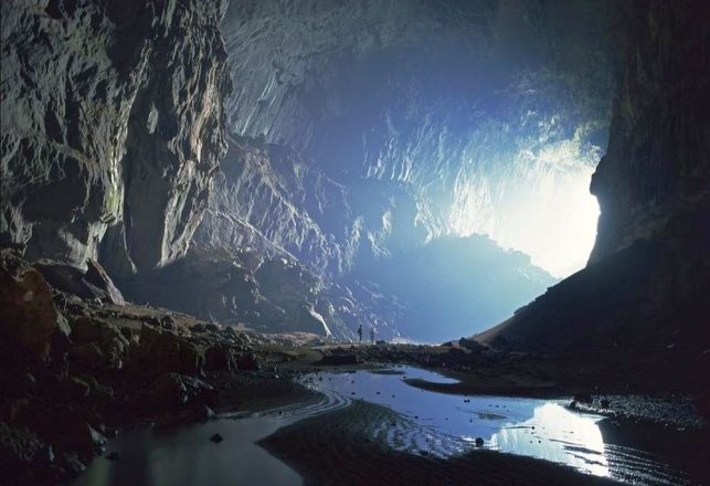 Geologists Detect Vast Unexplored Underground Oceans