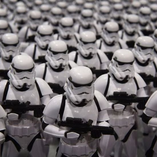 350k Twitter Bots Are Quoting Star Wars and No One Knows Why