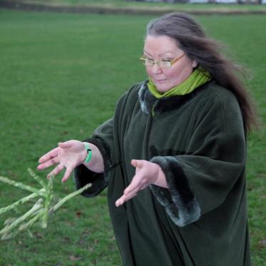Woman Predicts the Future Using Asparagus