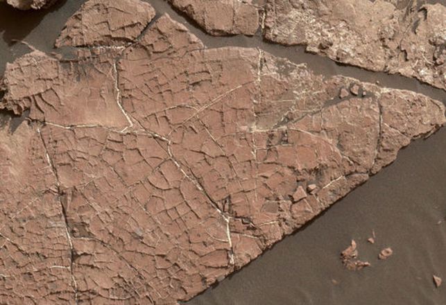 NASA’s New Martian Mud Mystery