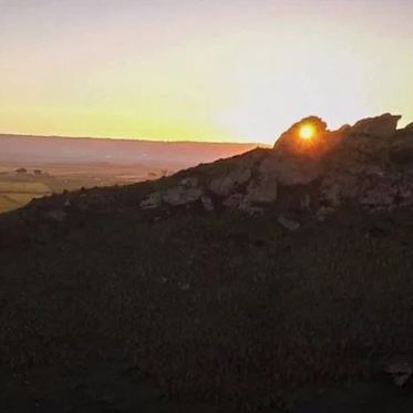 Strange Sicilian Standing Stone Syncs With Solstice