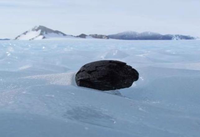 Search Begins for Antarctica’s Mysterious Lost Meteorites