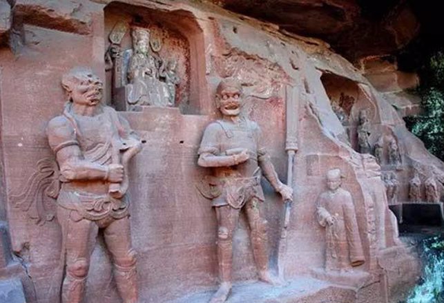 Newfound Ancient Chinese Statues Depict Unknown Technology