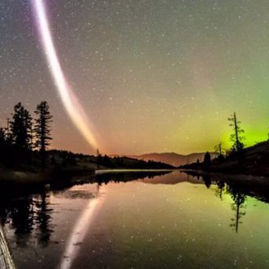 Astronomers Identify Mysterious Glow Cloud as ‘Steve’