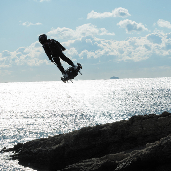 Inventor Flies Hoverboard High and Fast Over The Atlantic