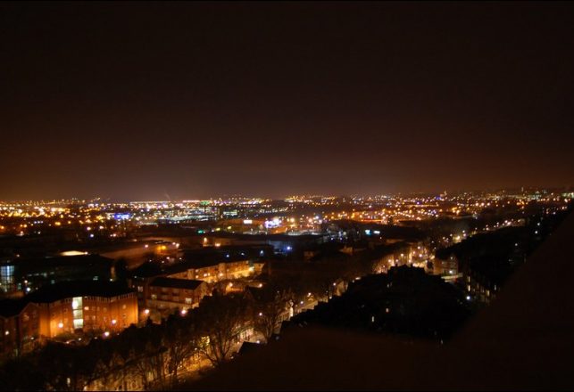 Unexplained Roaring Noises Terrify Nottingham, England