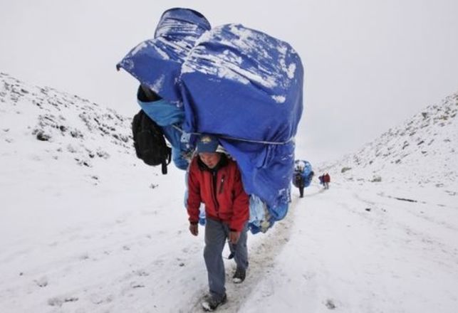 Mystery of Mt. Everest’s ‘Superhuman’ Sherpas Solved