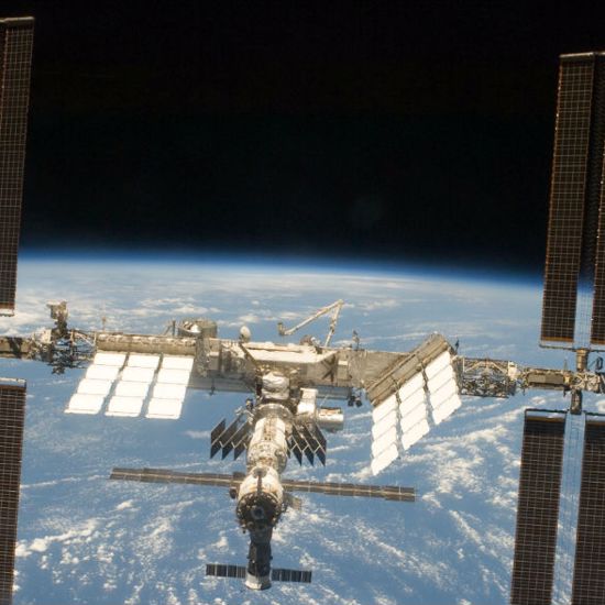 Possible Russian Alien Discovery as Mystery Satellite Circles ISS
