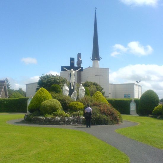 “Miracle” in Ireland as Thousands Witness Foretold Apparition