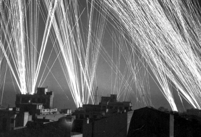 The Great Los Angeles Air Raid: What Actually Happened, According to Witnesses