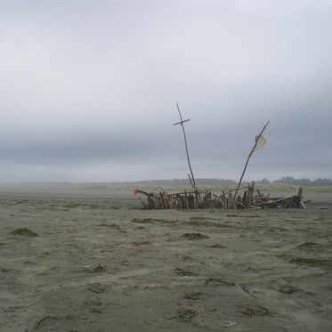 ‘Ghost Ship’ Crewed by Mannequins Washes Up in Florida