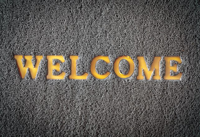 World’s First “Alien Welcome Mat” Unveiled in Australia