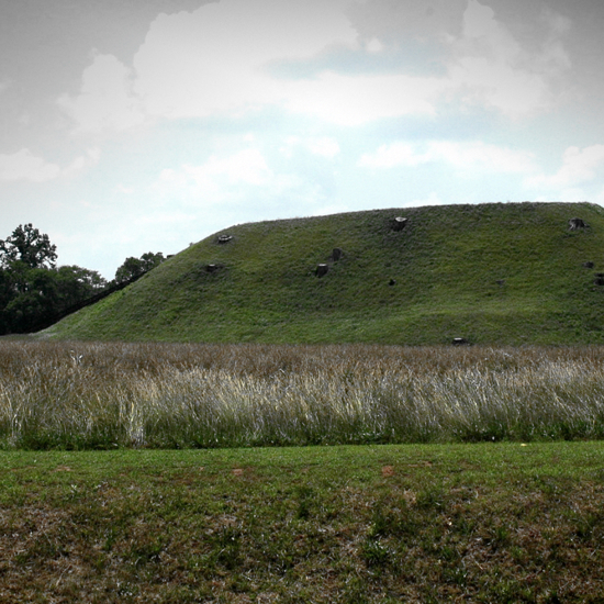 The “Elephant Pipes” of the Mounds: An Intriguing Historical Controversy