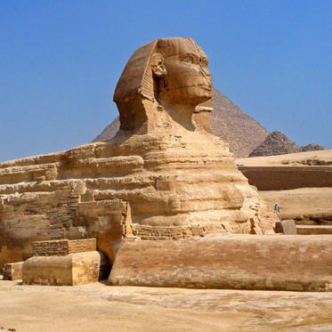 New Theory on a Hidden Door into the Great Sphinx and Possible Tunnels to Pyramids